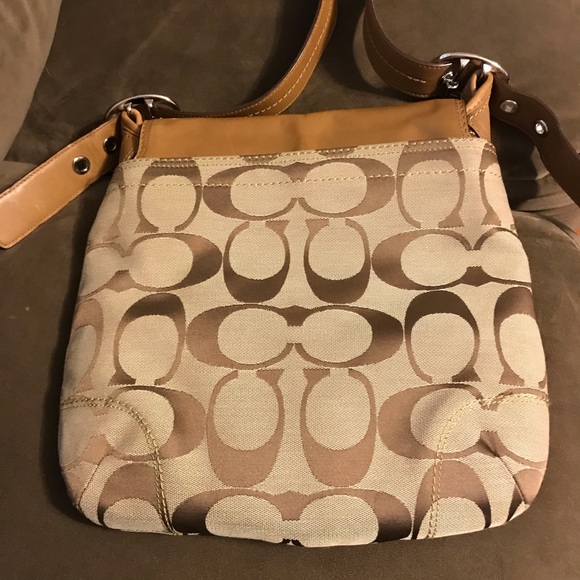 Coach Tan Leather Flap Duffle Crossbody - Picture 4 of 7